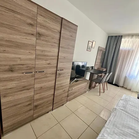 Hegyalja Fogado Bed & Breakfast Sarospatak