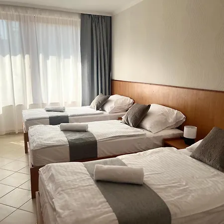 Hegyalja Fogado Bed & Breakfast