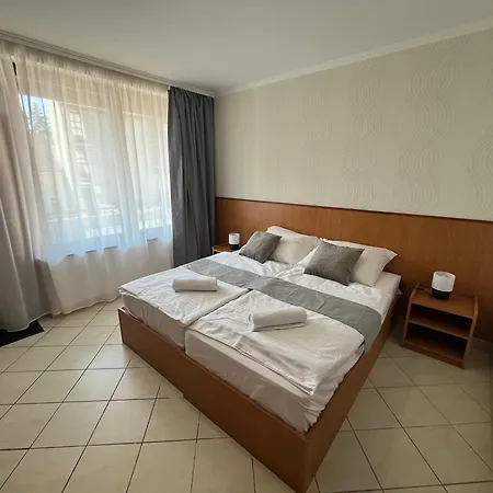 Hegyalja Fogado Bed & Breakfast Sarospatak