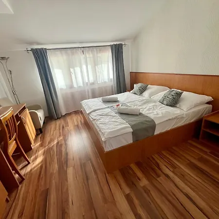 Bed & Breakfast Hegyalja Fogado 3*