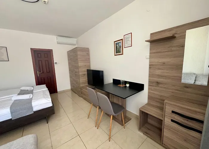 Bed and breakfast Hegyalja 3*